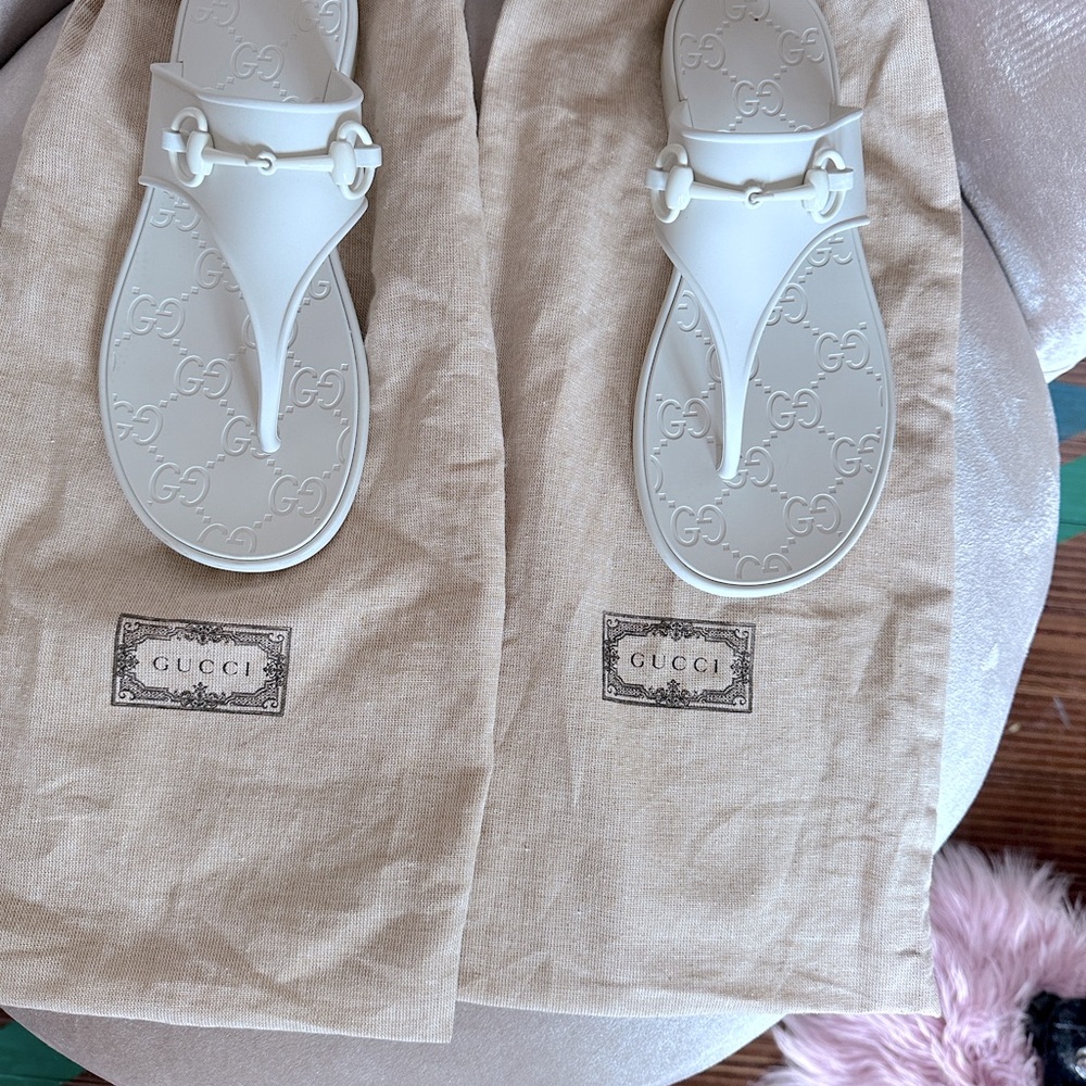 Gucci sandals